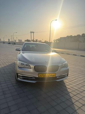 بي ام دبليو 740 2013