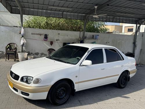تويوتا كورولا 2000