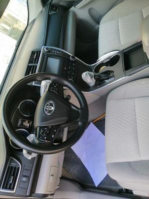 Toyota Camry 2016
