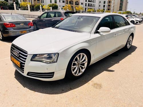 اودي A8 2012