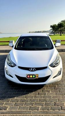 هيونداي إلنترا 2015