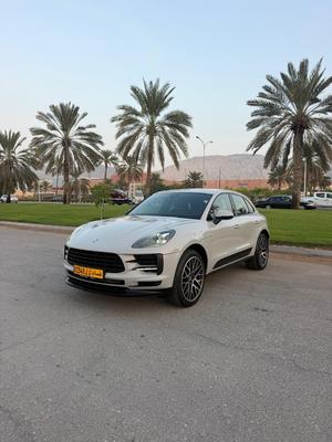 بورش ماكان 2020