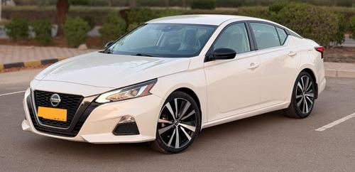 Nissan Altima 2022