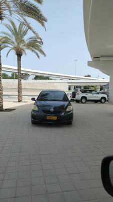 تويوتا ياريس 2011