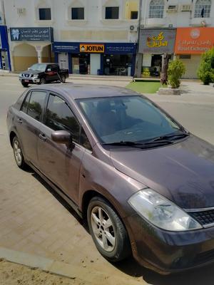 نيسان تيدا 2009
