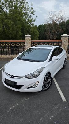 هيونداي إلنترا 2015