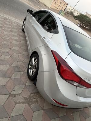 هيونداي إلنترا 2015