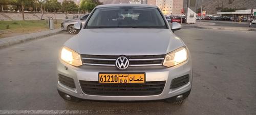 فولكس فاغن طوارق 2012