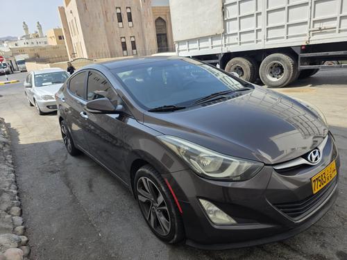 Hyundai Elantra 2015