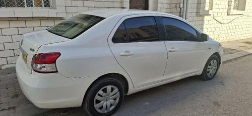 تويوتا ياريس 2009