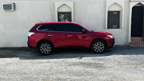 Mitsubishi Outlander 2015