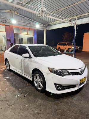 Toyota Camry 2014