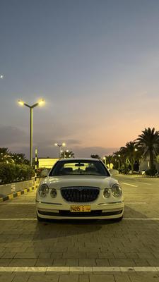 Kia Opirus 2009