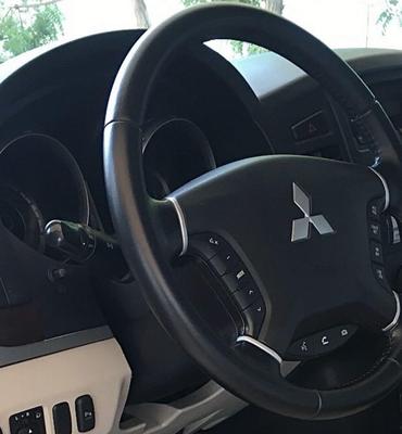 Mitsubishi Pajero 2020