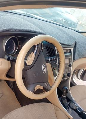 Hyundai Sonata 2012