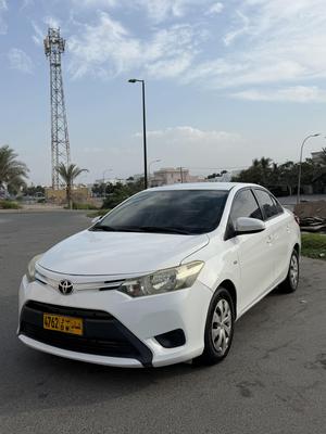 تويوتا ياريس 2016