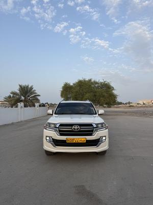 Toyota Land Cruiser 2020