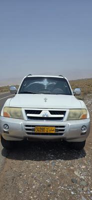 ميتسوبيشي باجيرو 2004