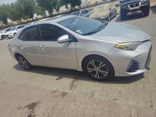 تويوتا كورولا 2016