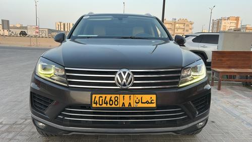 فولكس فاغن طوارق 2015