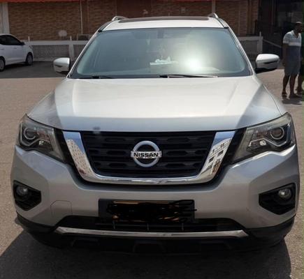 Nissan Pathfinder 2019
