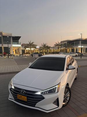 هيونداي إلنترا 2020