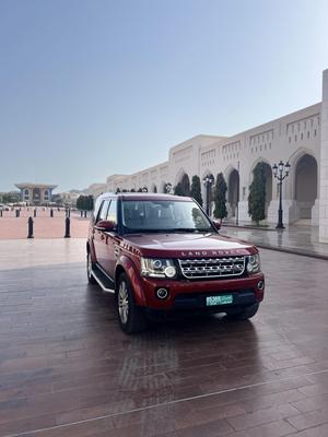 لاند روفر Lr4 2015