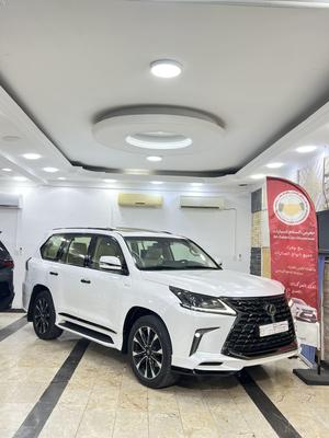 Lexus LX 570 2021