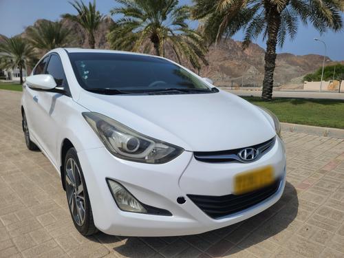 هيونداي إلنترا 2016