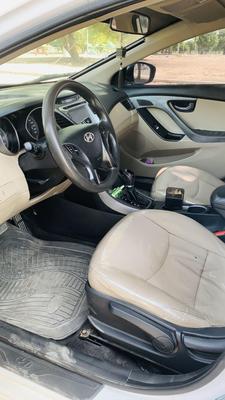 Hyundai Elantra 2015