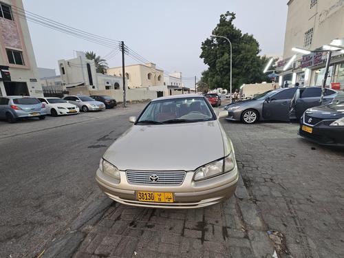 تويوتا كامري 2000