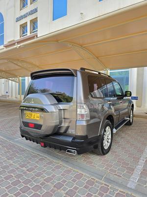 Mitsubishi Pajero 2016