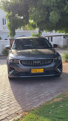 Geely Emgrand 2025