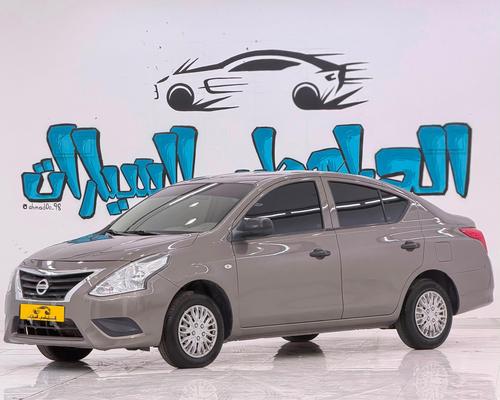 Nissan Sunny 2020