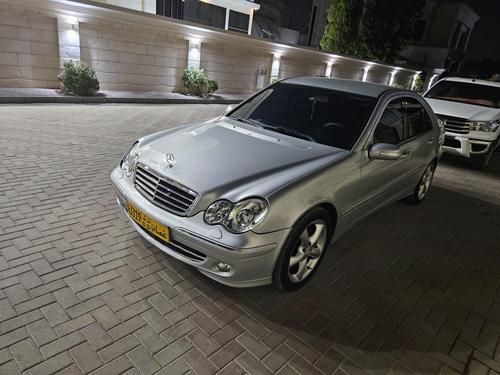 مرسيدس C 180 2007