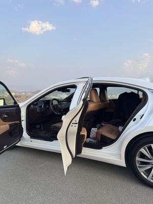 Lexus ES 350 2019