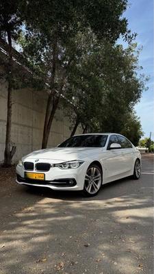 بي ام دبليو 3 Series 2018