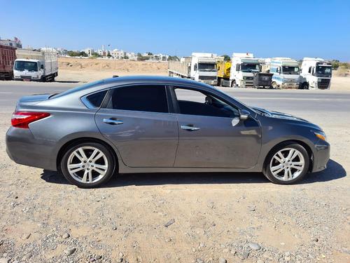 Nissan Altima 2017