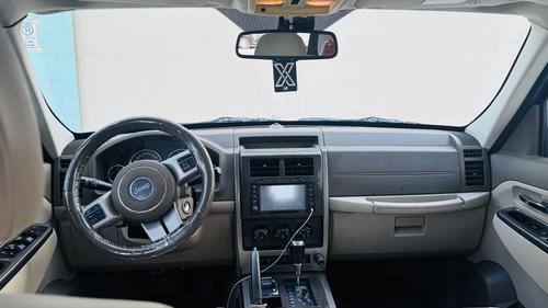 Jeep Cherokee 2011