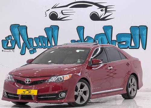 تويوتا كامري 2012