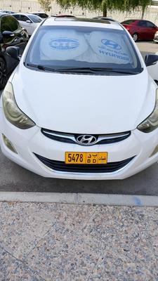 هيونداي إلنترا 2012