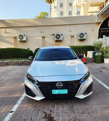 Nissan Altima 2024