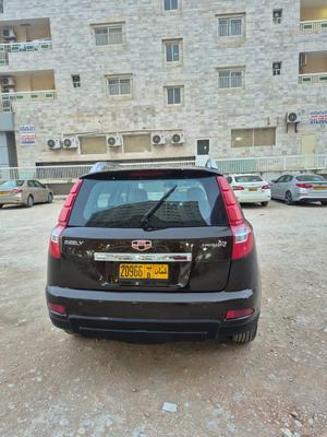 جيلي امجراند X7 2016