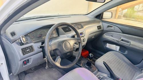 Mitsubishi Lancer 2004