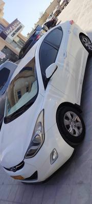 هيونداي إلنترا 2012
