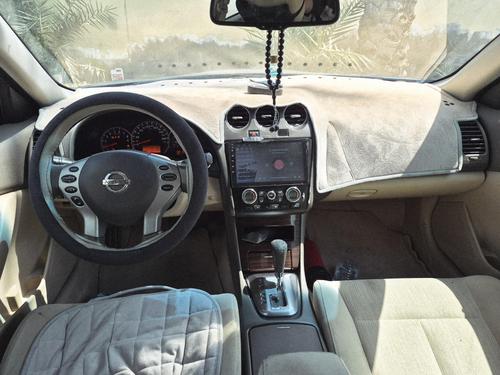 Nissan Altima 2012