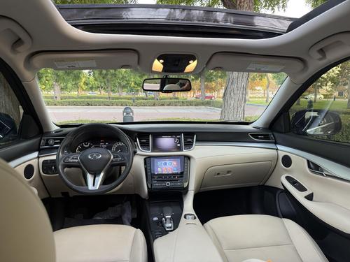 انفينيتي QX50 2021