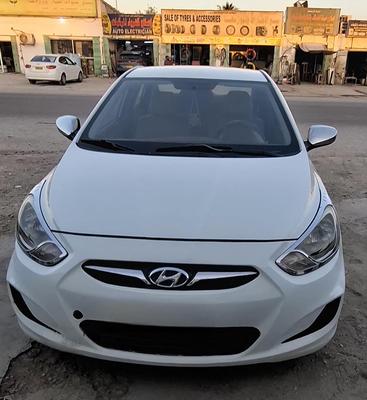 Hyundai Accent 2013