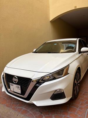 Nissan Altima 2021