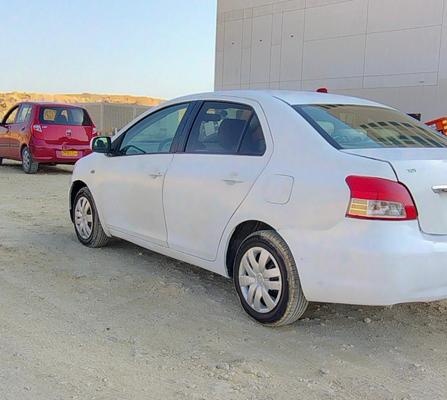 تويوتا ياريس 2008